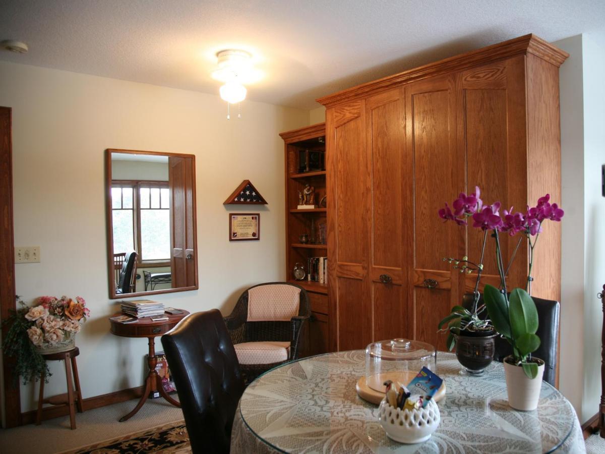Sweetfern Inn (Adults Only) Clare Εξωτερικό φωτογραφία