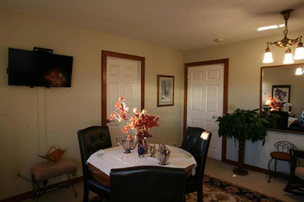 Sweetfern Inn (Adults Only) Clare Εξωτερικό φωτογραφία